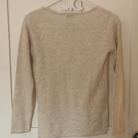 Club Monaco cashmere sweater - Picture 3 of 3